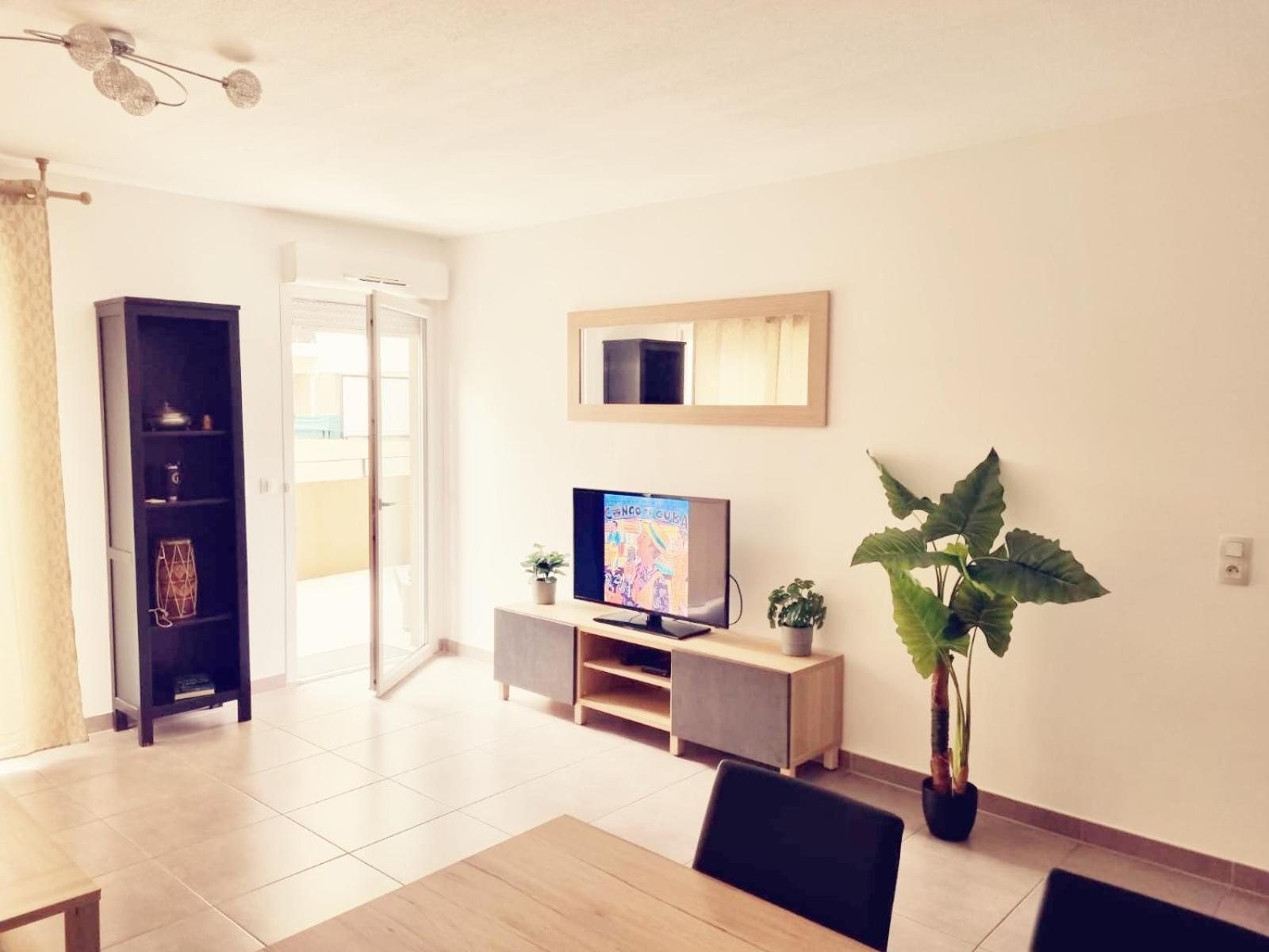 Grand Appartement Avec Garage Et Terrasse Castelnau-le-Lez Kültér fotó