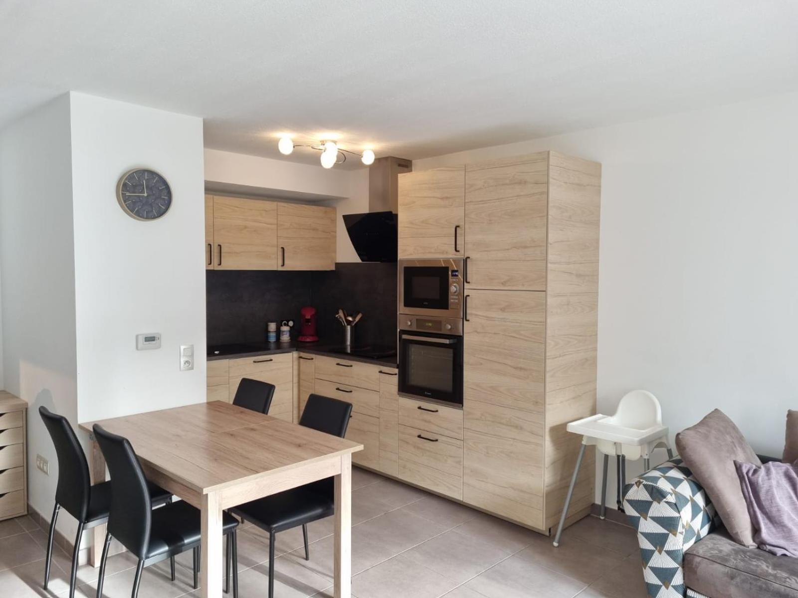 Grand Appartement Avec Garage Et Terrasse Castelnau-le-Lez Kültér fotó